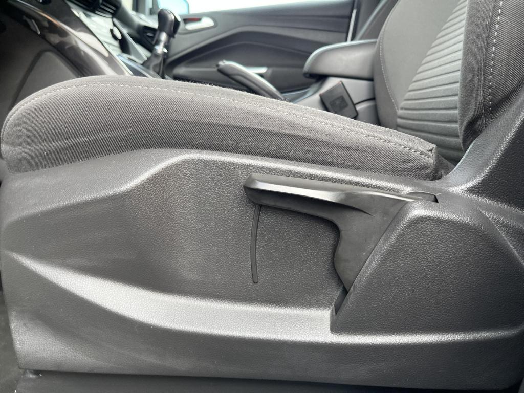 Ford C-max 1.0 titanium | wegklapbare trekhaak | climate control | cruise c