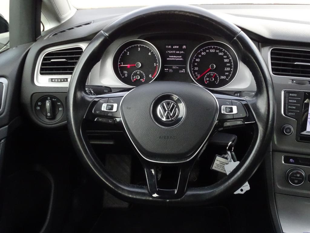Volkswagen Golf 1.6 tdi highline adapt cruise | navi | bluetooth