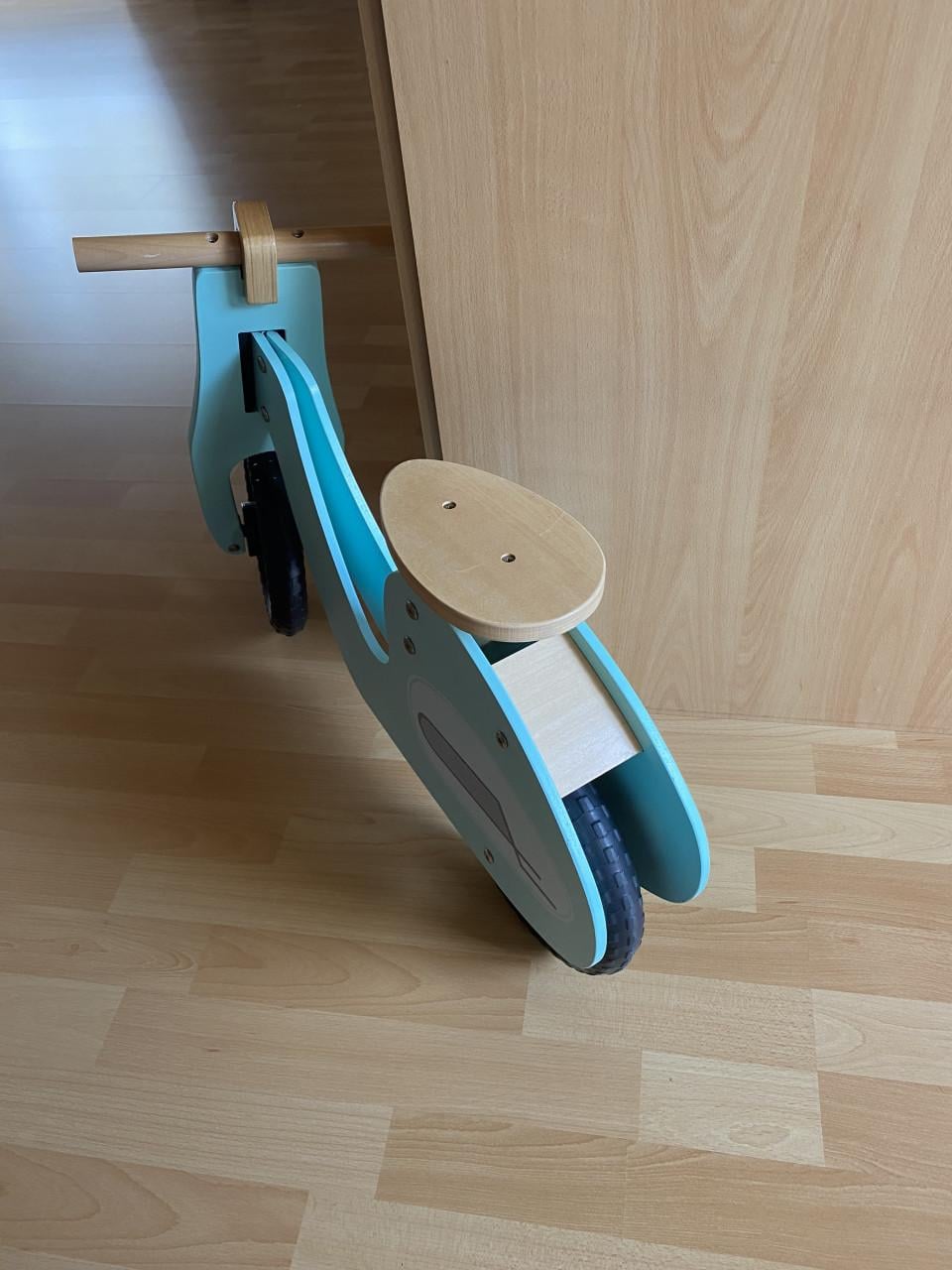 Mooi loop scootertje in nieuwstaat, bijna  niet gebruikt.