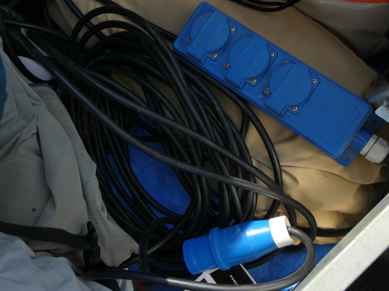 Karsten oppomptent + huifkar + complete inventaris