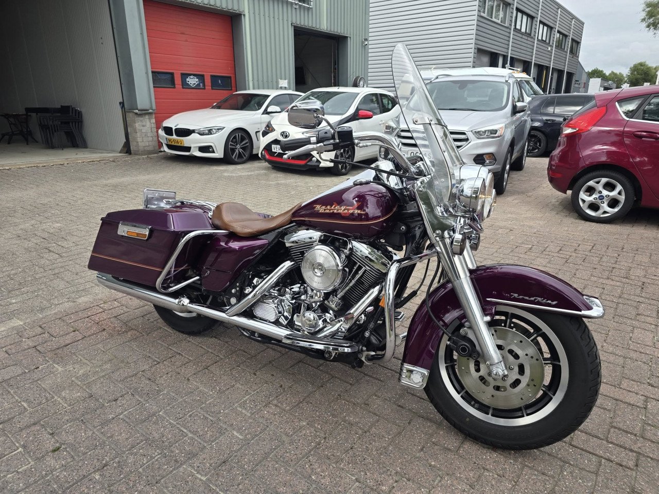 Zeer mooie harley Davidson 💜 Roadking 1340 evo