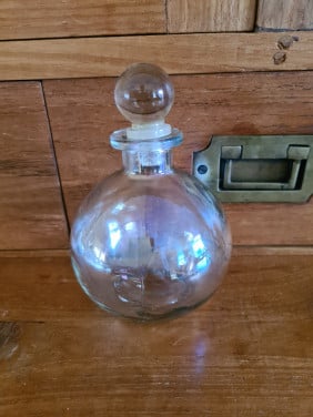 Apart vintage karafje met glazen stopper Afmetingen zie foto's