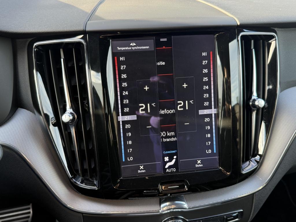 Volvo XC60 t8 390pk recharge r-design| panodak| luchtvering| trekhaak| came