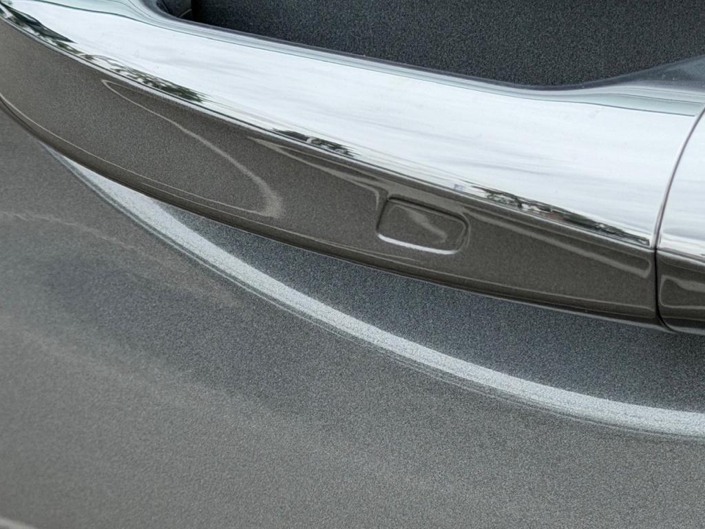Mercedes-Benz E-Klasse 200 business solution amg l panoramadak l burmester 