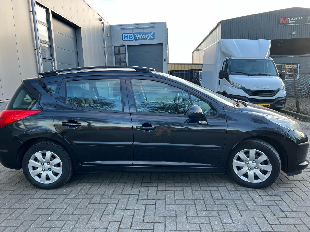 Peugeot 207SW 1.4 VTi X-line Airco Stationwagen