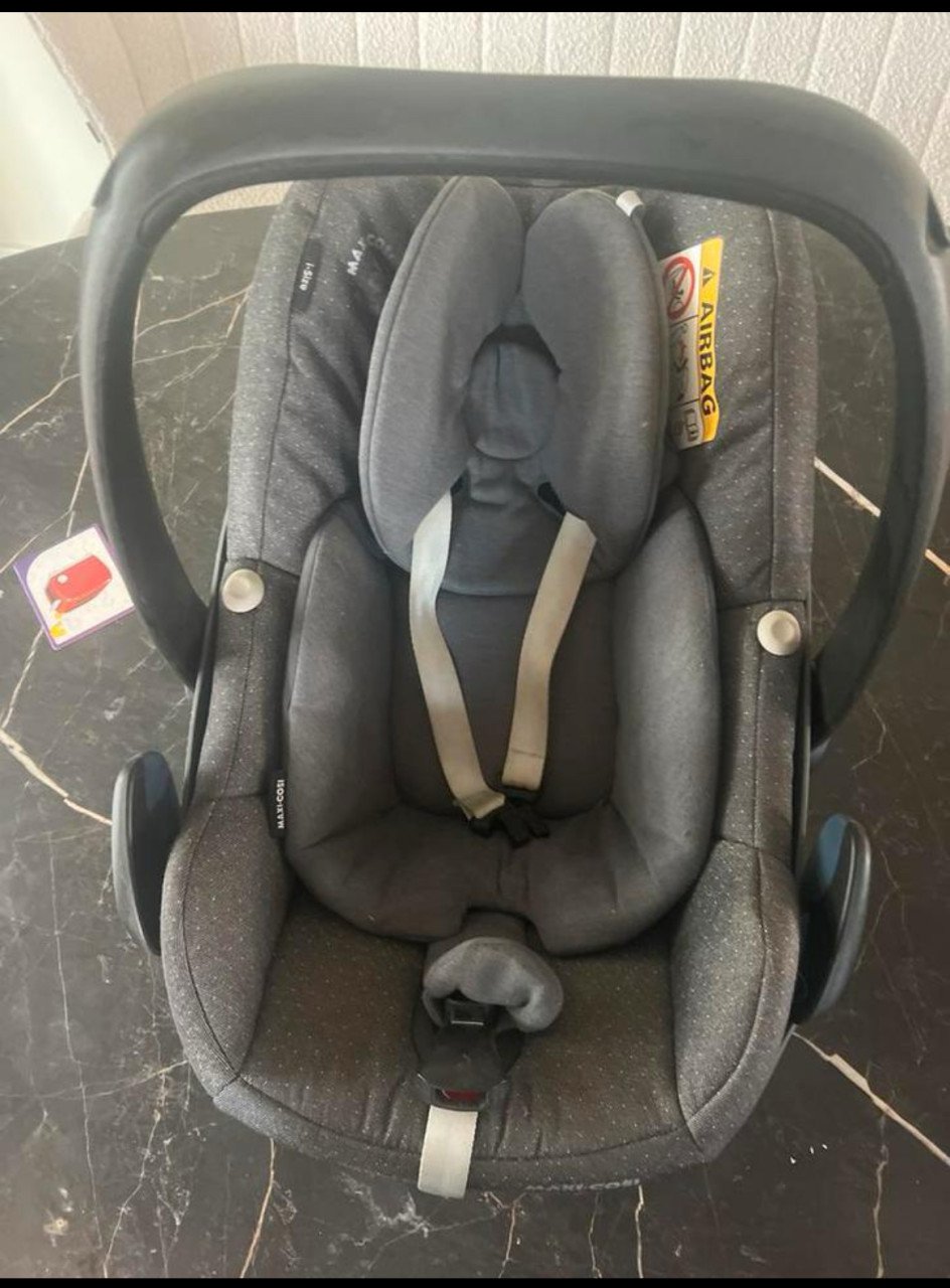 Maxi-cosi,  iso fix en kinderzitje