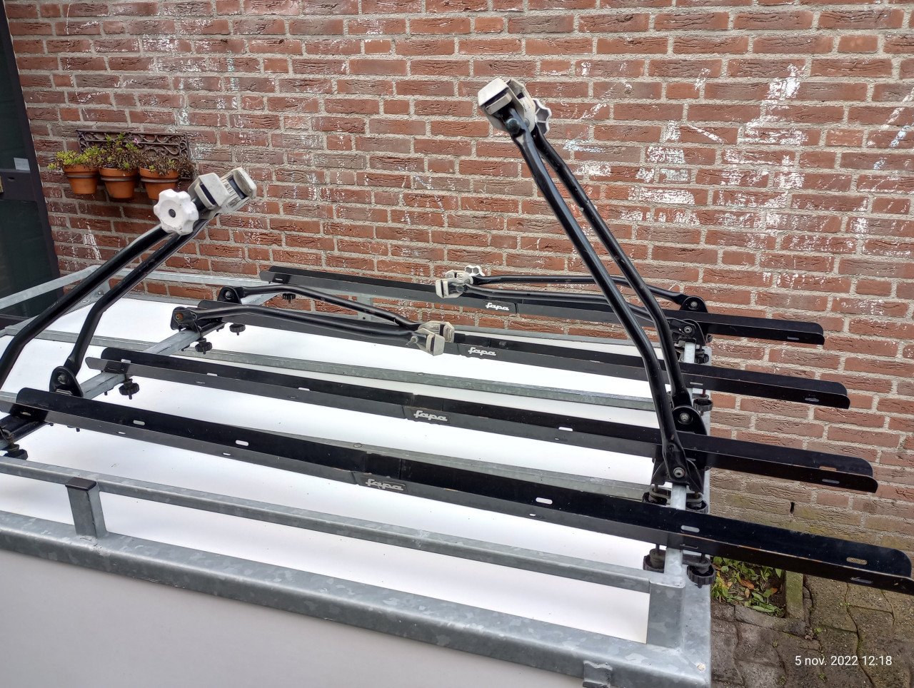 Te huur: Bagagewagen, ideaal voor vakantie!