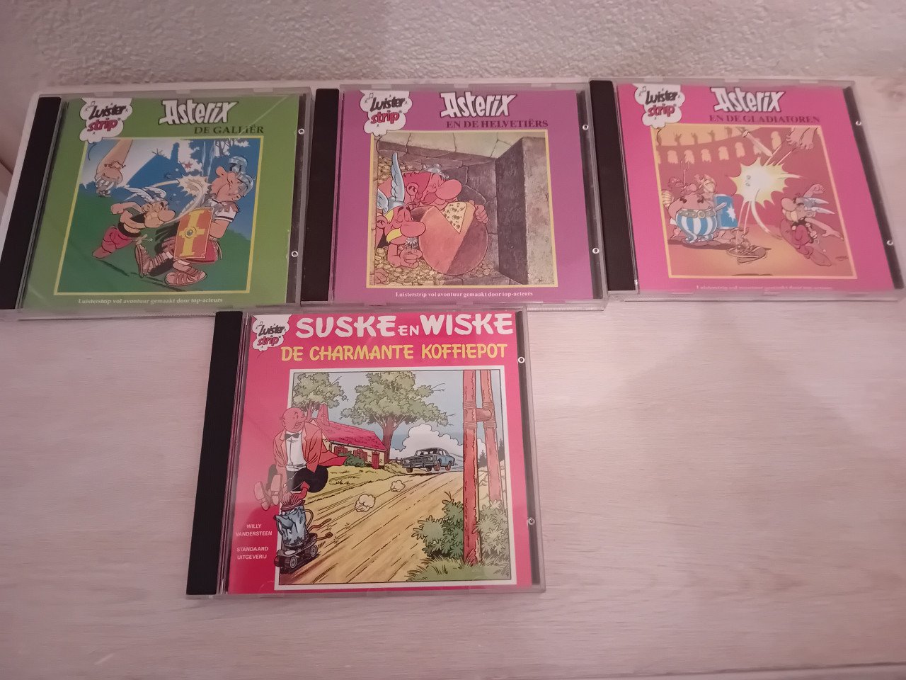 Luister strips Asterix en Obelix