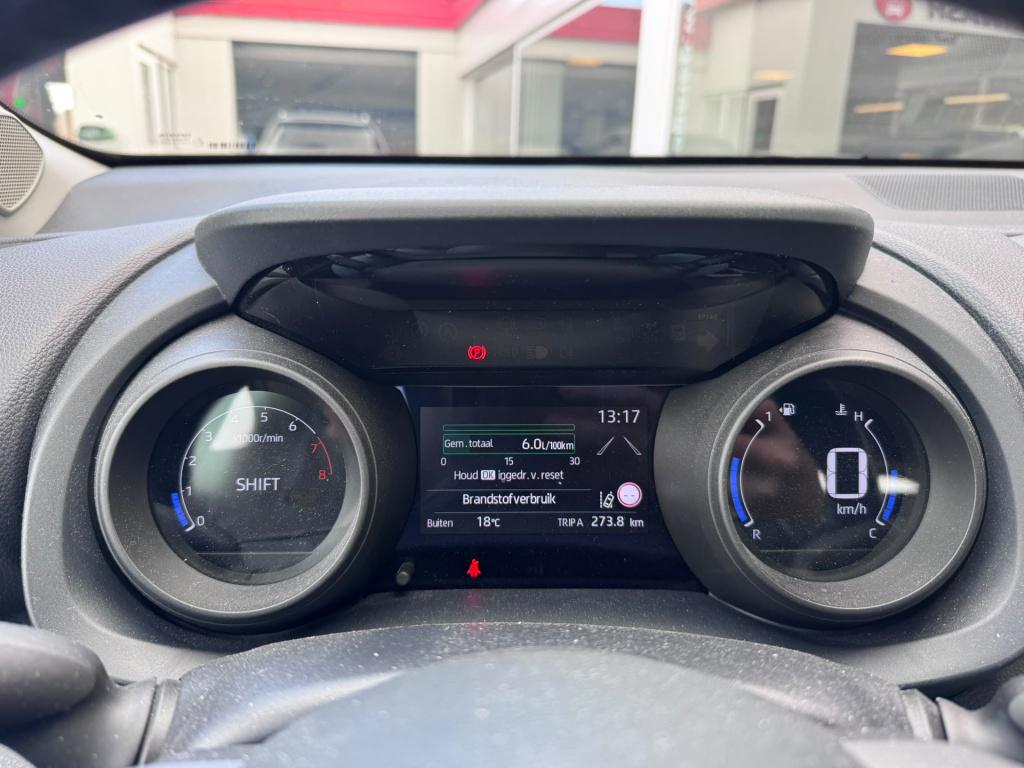 Toyota Yaris 1.5 vvt-i dynamic