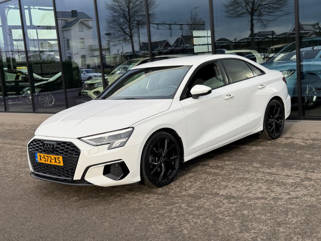 Audi A3 limousine 35 tfsi 150pk s-tronic advanced | camera | adap. cruise |