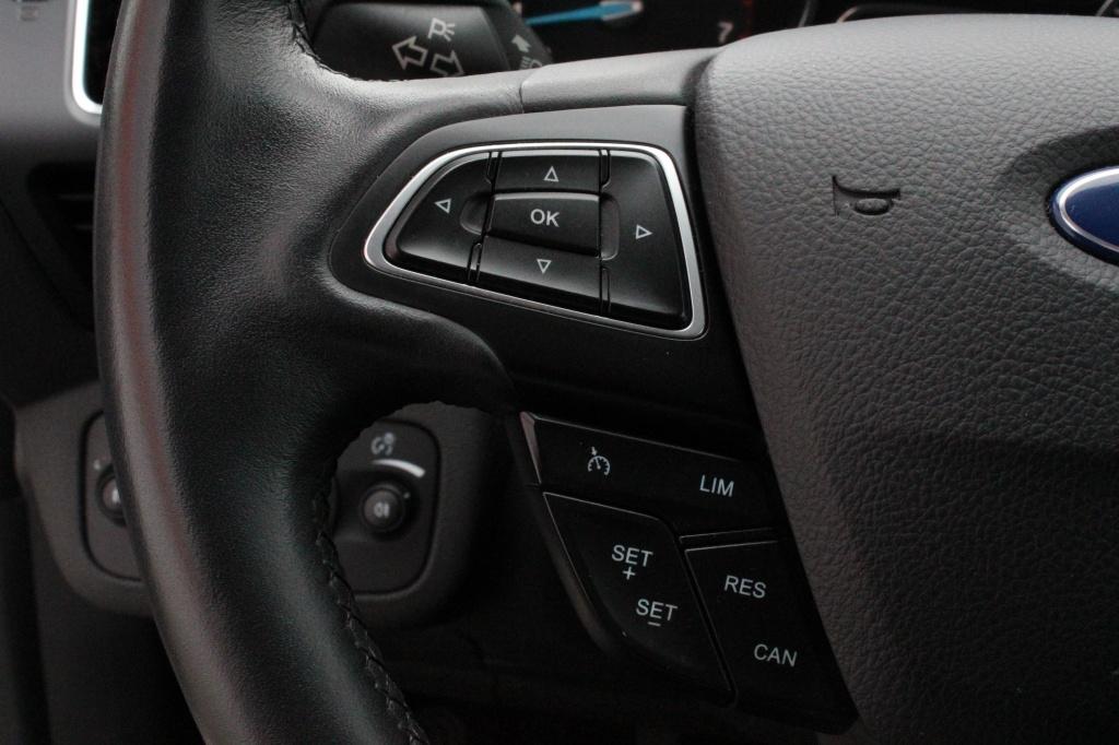 Ford C-max 1.0 titanium