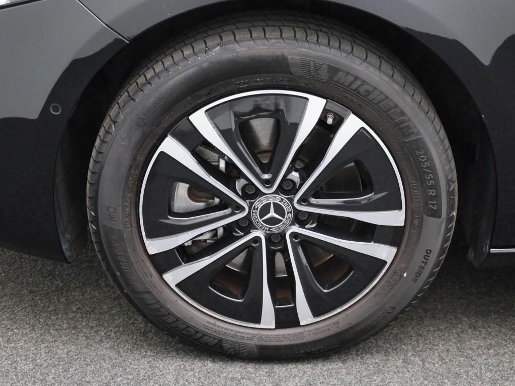 Mercedes-Benz A-Klasse 250 e luxury line | automaat | navigatie | apple car