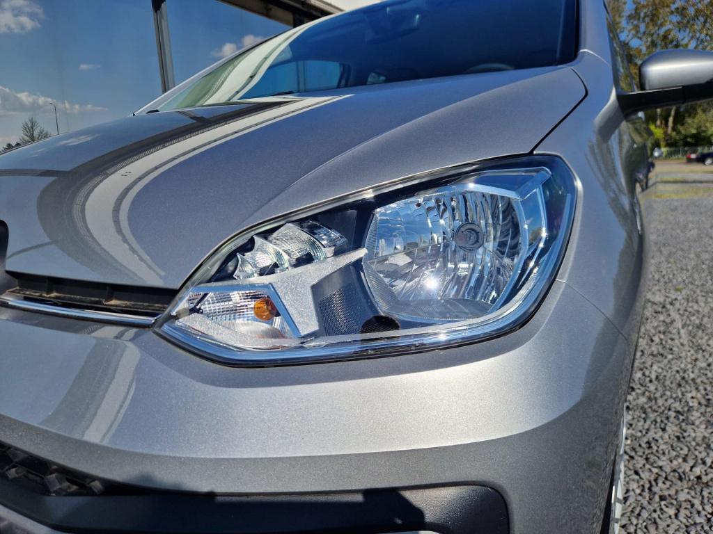 Volkswagen UP! 1.0 | lane assist | airco | bluetooth | dab | elektr. ramen
