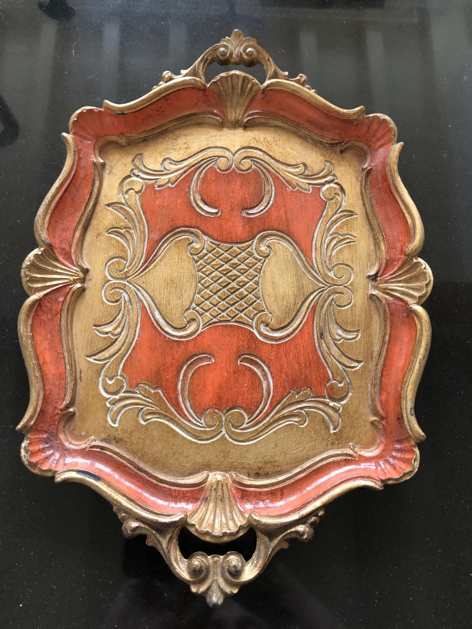 Mooi Italiaans/Florentijns houten dienblad met gouden details