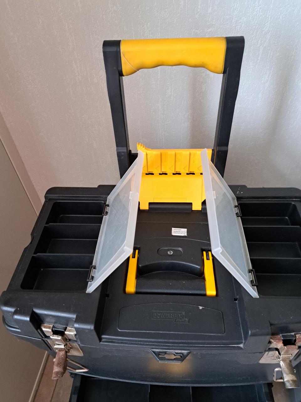 Geraadschaps trolley