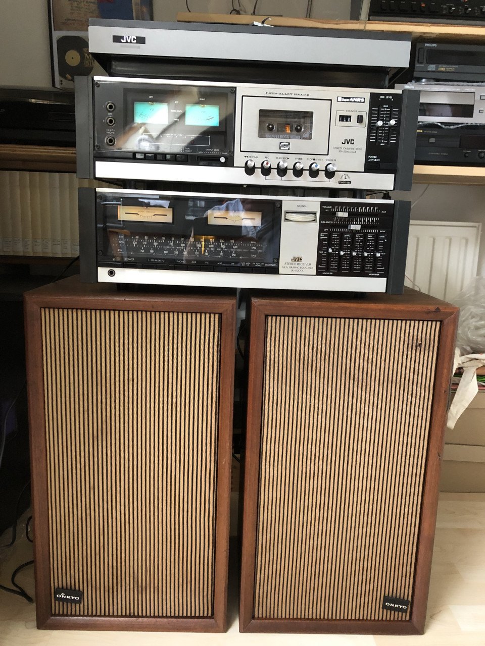 Werkelijk schitterende stereo set, dit is echte kwaliteit.