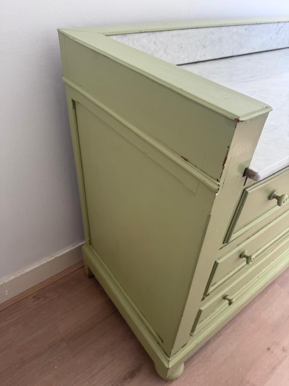 Antieke commode
