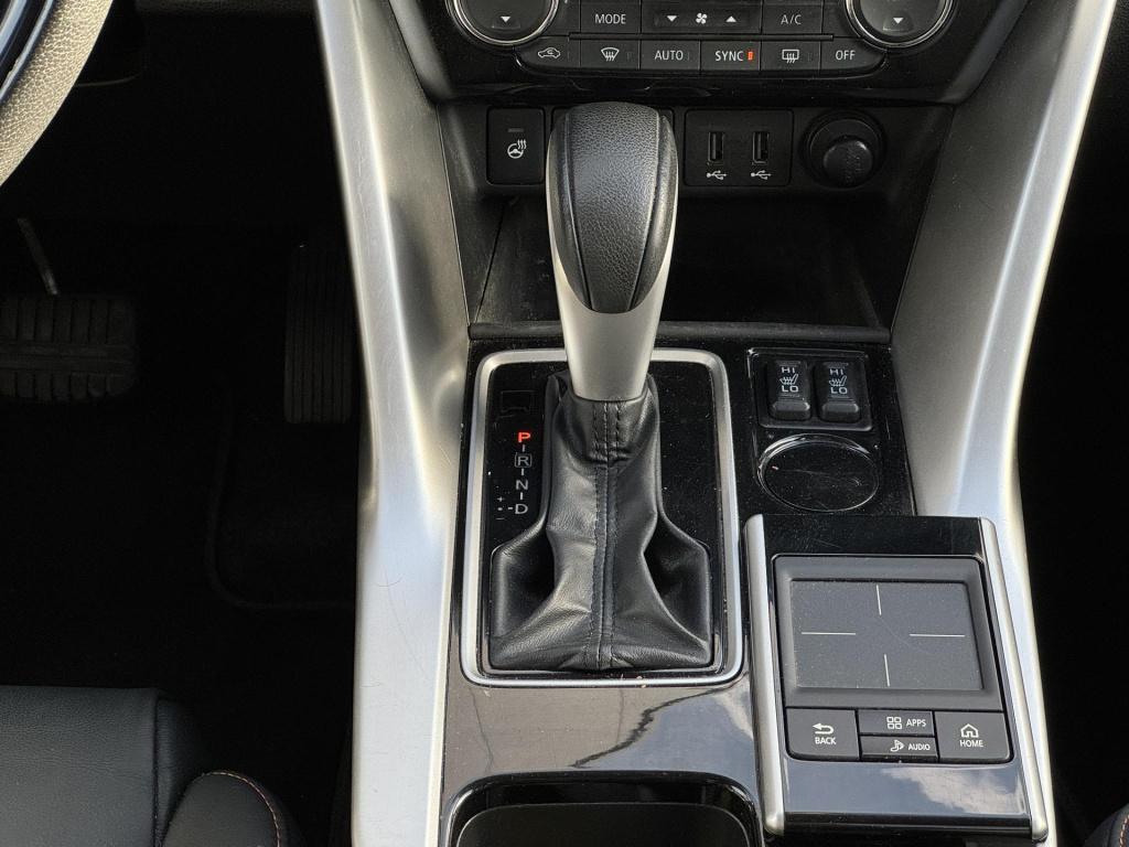 Mitsubishi Eclipse Cross 1.5 di-t instyle meest luxe uitvoering incl. trekh