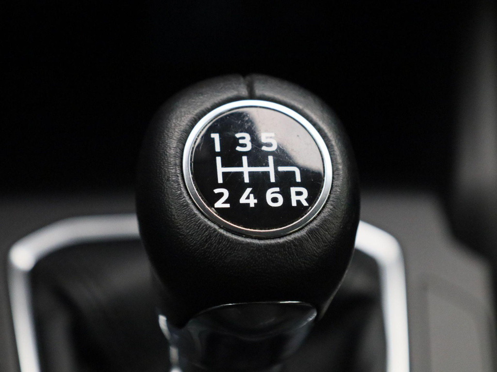 Ford Focus wagon 1.0 ecoboost hybrid connected | navigatie | cruise control