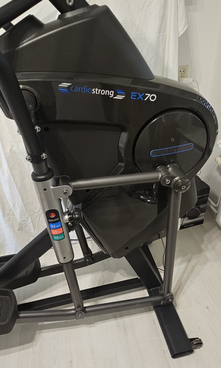 Crosstrainer Cardiostrong EX70