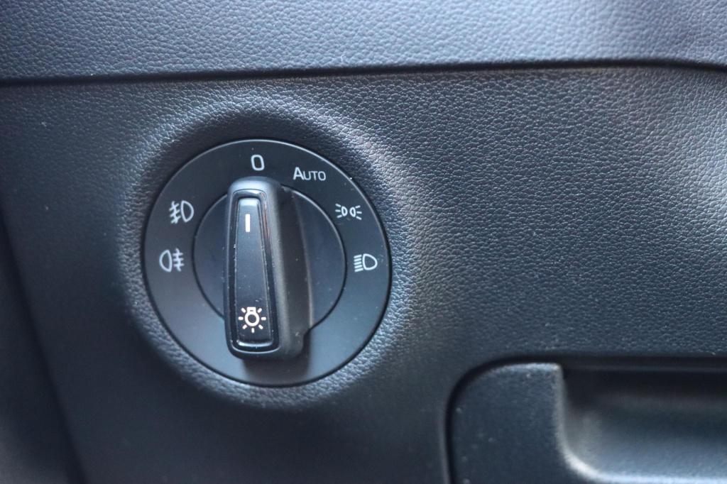 Skoda Karoq 1.5 tsi sportline business dsg7 150pk