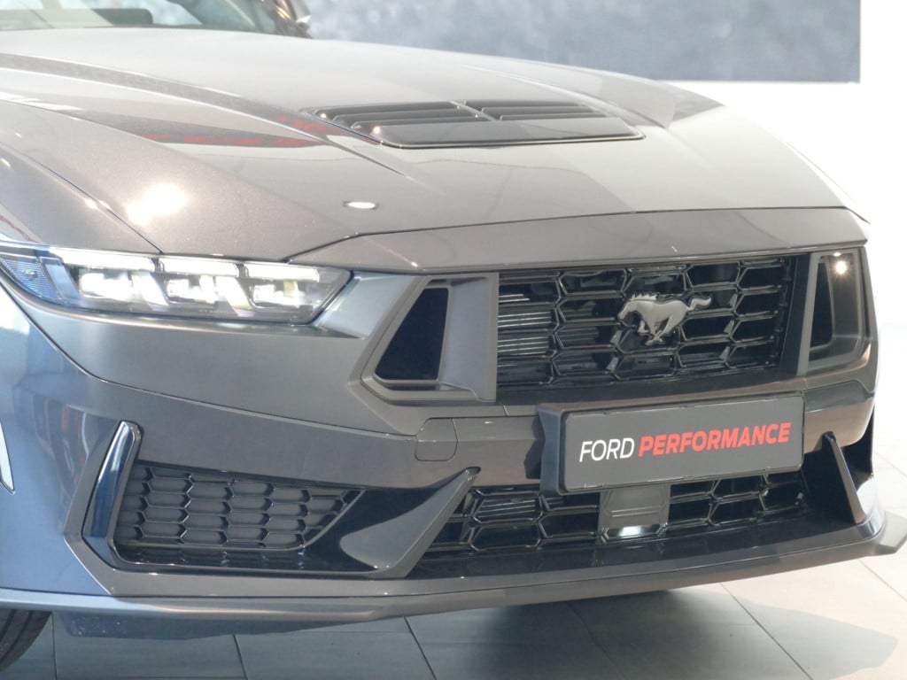 Ford Mustang fastback 5.0 v8 dark horse | direct uit voorraad | uniek |