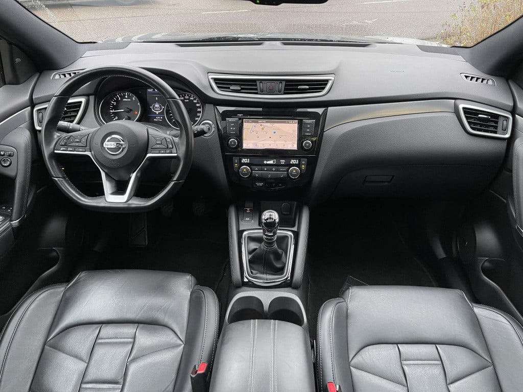 Nissan Qashqai 1.3 dig-t tekna + | panoramadak | apple carplay/android auto