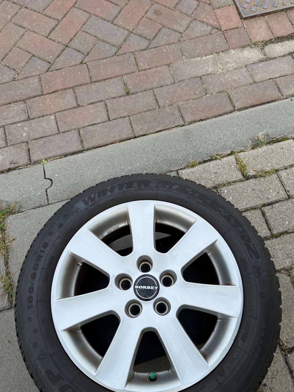 Winterbanden met borbet velgen
