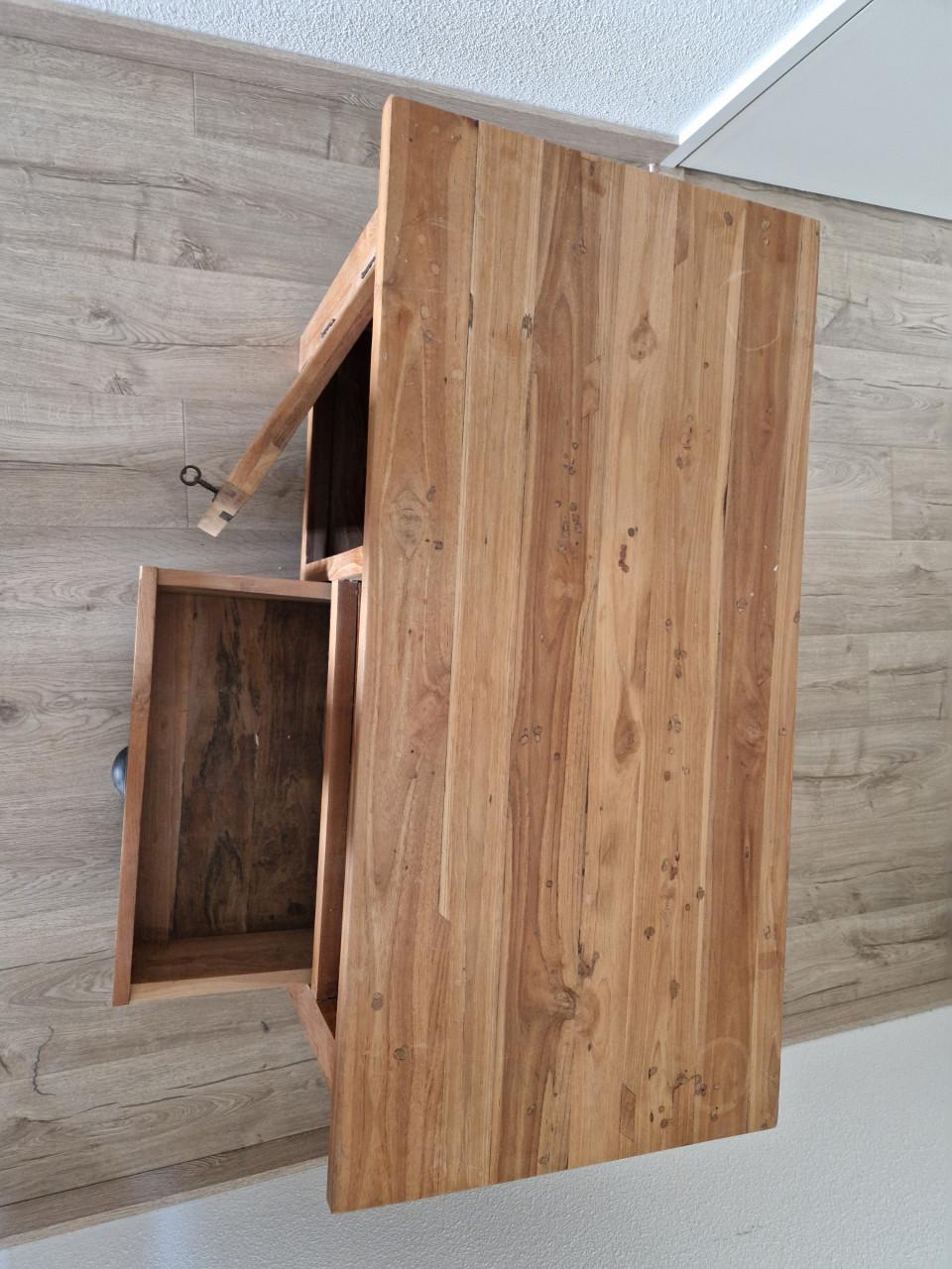 Teak houten kast