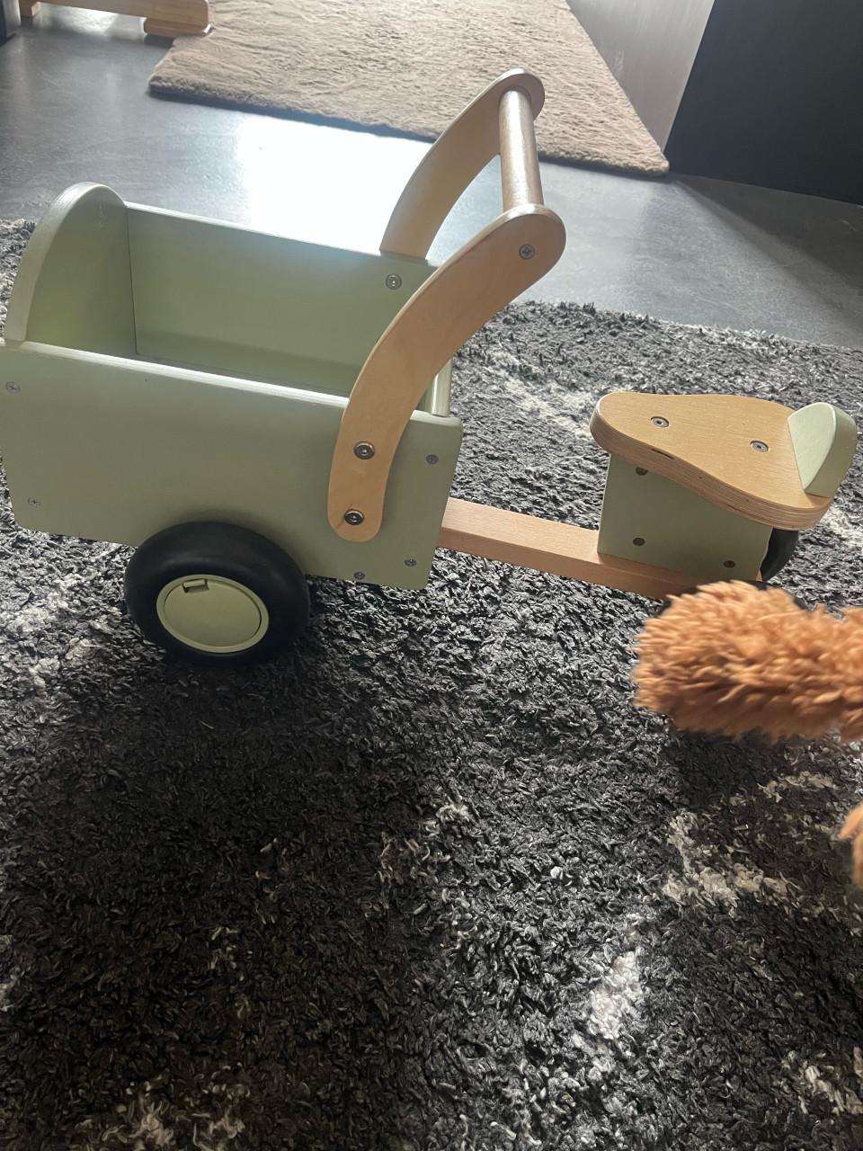 Houten bakfiets voor kinderen – zo goed als nieuw!