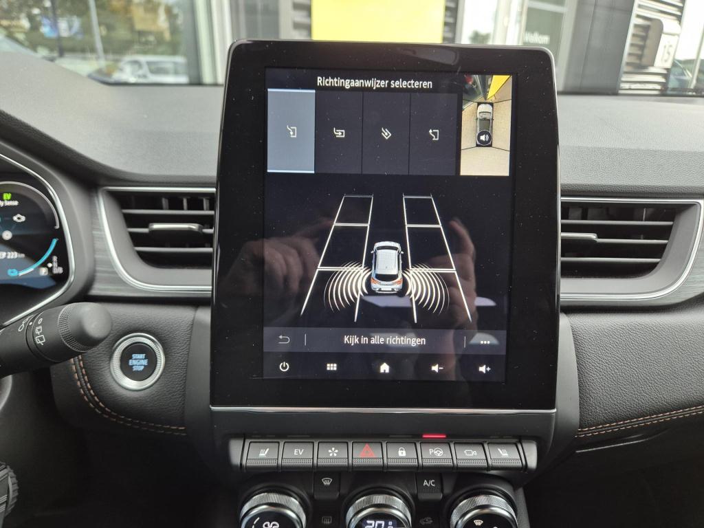 Renault Captur 1.6 e-tech plug-in hybrid 160 iconic topmodel!, all season, 