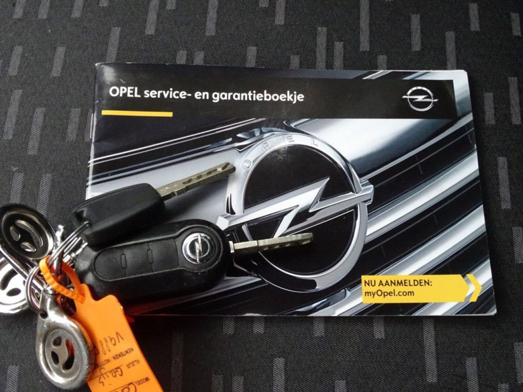 Opel Combo 1.3 cdti l2h1 sport airco | navi