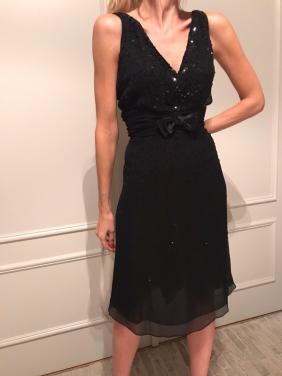 Rena Lange: Nieuw zwart zijde jurkje kraaltjes/pailletjes maat 42