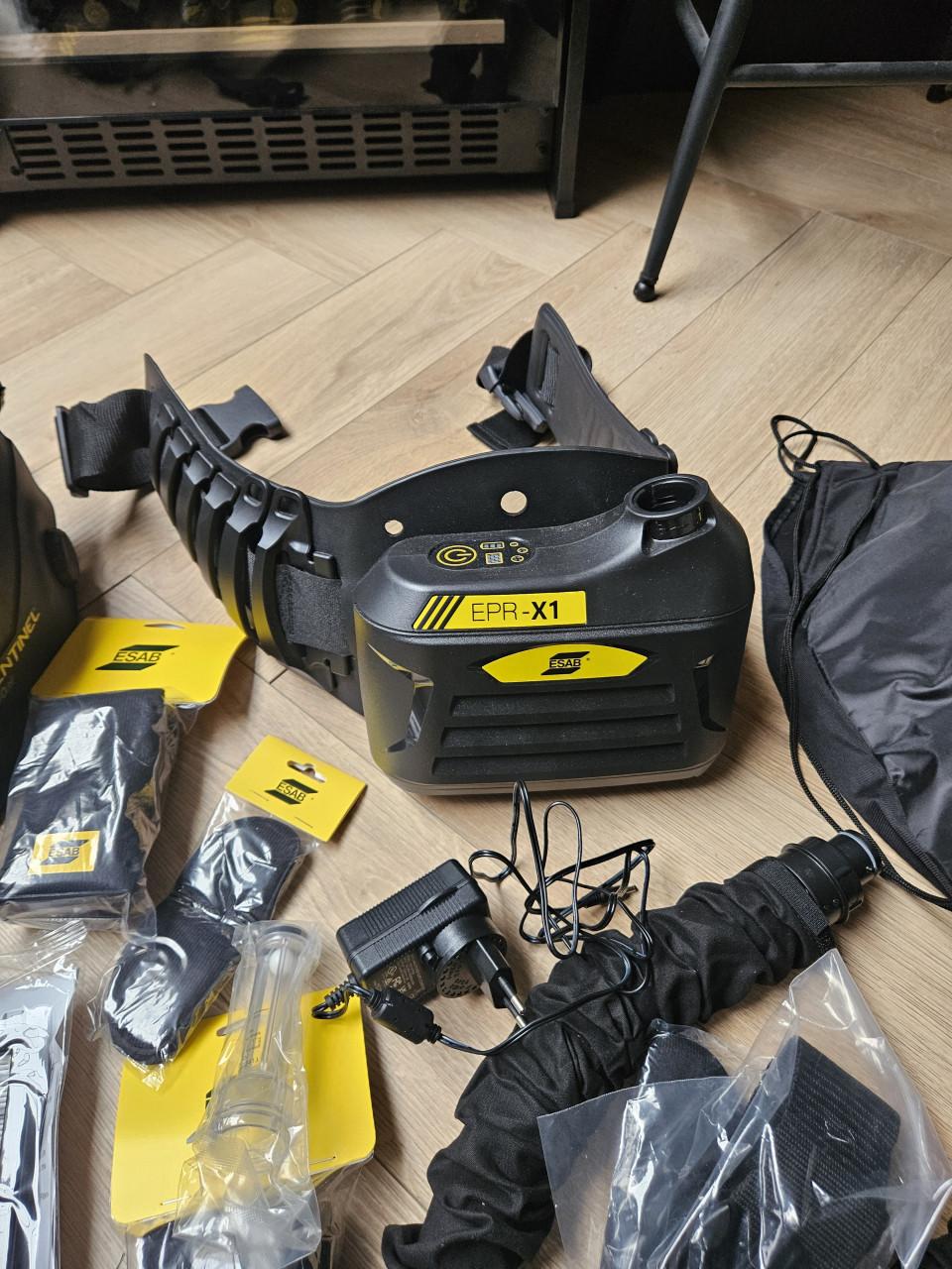 ESAB Sentinel A50 lashelm met ESAB PAPR EPU verse lucht unit