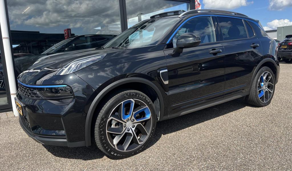 Lynk & Co 01 1.5 261pk phev 7dcth , panodak , adaptive cc , carplay