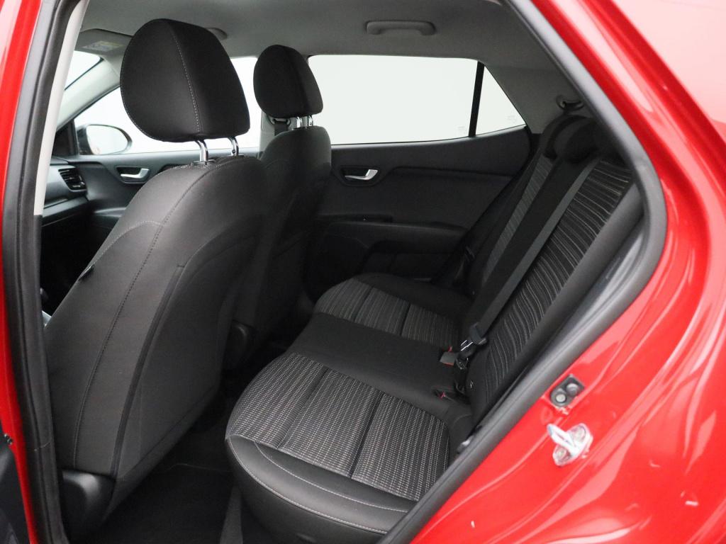 Kia Stonic 1.0 t-gdi mhev dynamicplusline | lmv | navigatie | parkeer senso