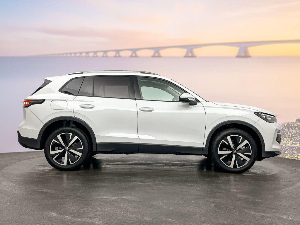 Volkswagen Tiguan life edition 1.5 tsi ehybrid 150 kw 204 pk 6