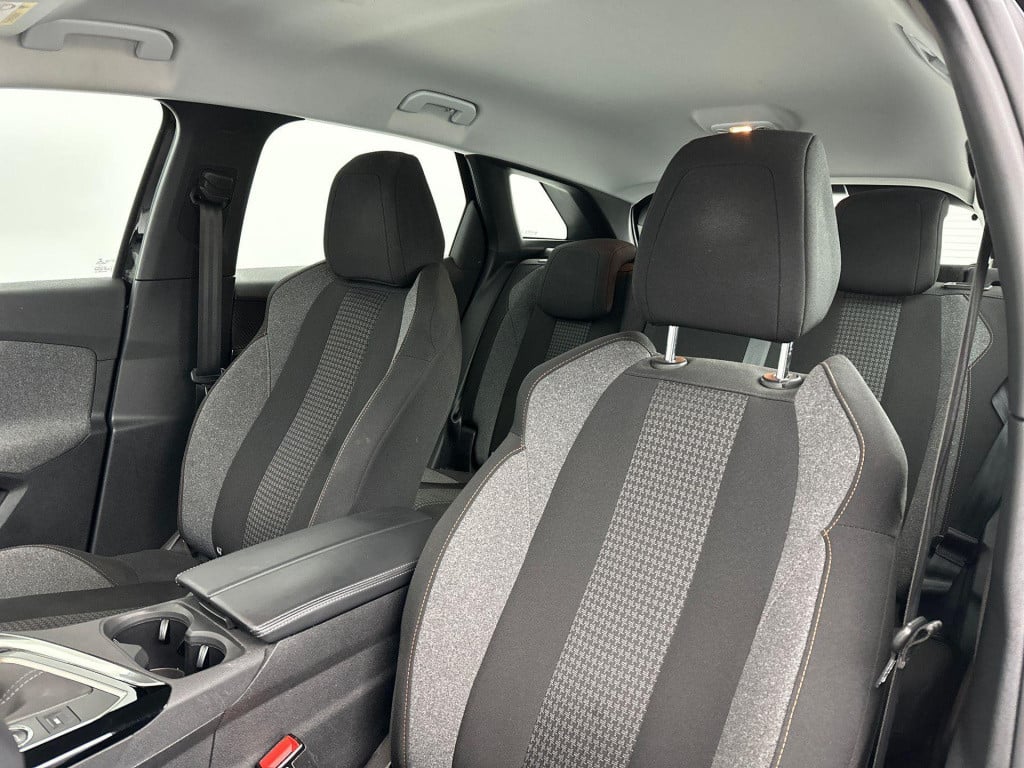 Peugeot 3008 1.2 active business | navigatie | climate control | camera | a