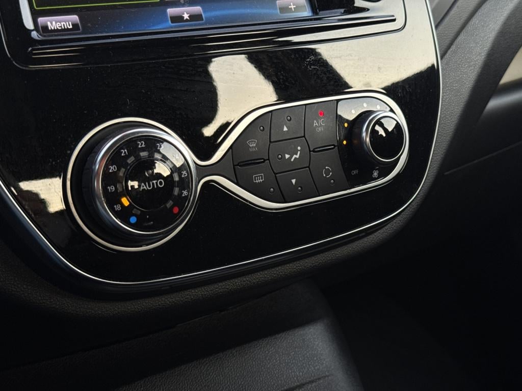 Renault Captur 0.9 tce intens | led | navi | camera | trekhaak | pdc | keyl
