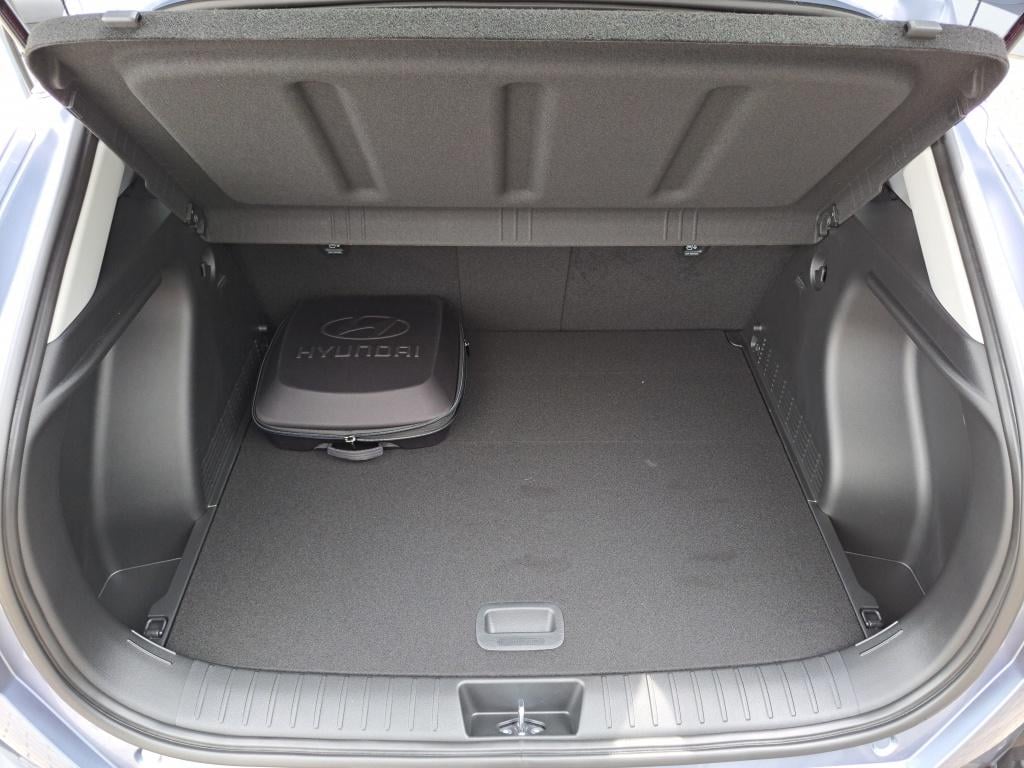 Hyundai Kona electric long range pure edition 64.8 kwh