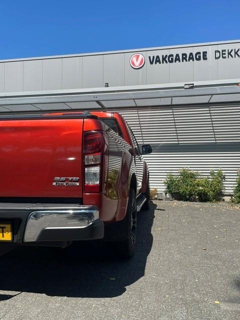 Isuzu D-max 2.5 extended cab ls