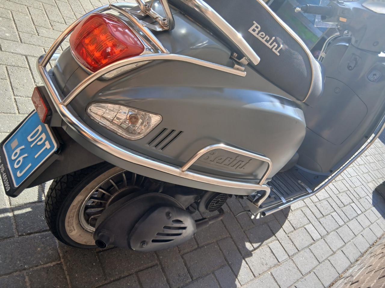 Snor scooter berini