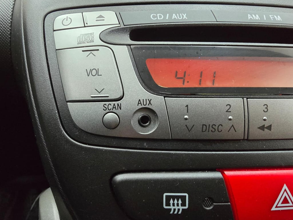Peugeot 107 occasion 1.0 access accent met airco en 5 deurs uitvoering | tr