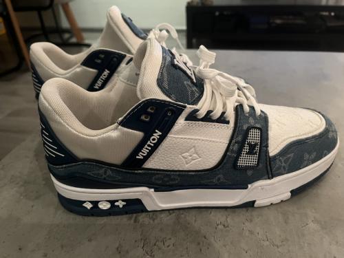 Louis Vuitton Sneakers