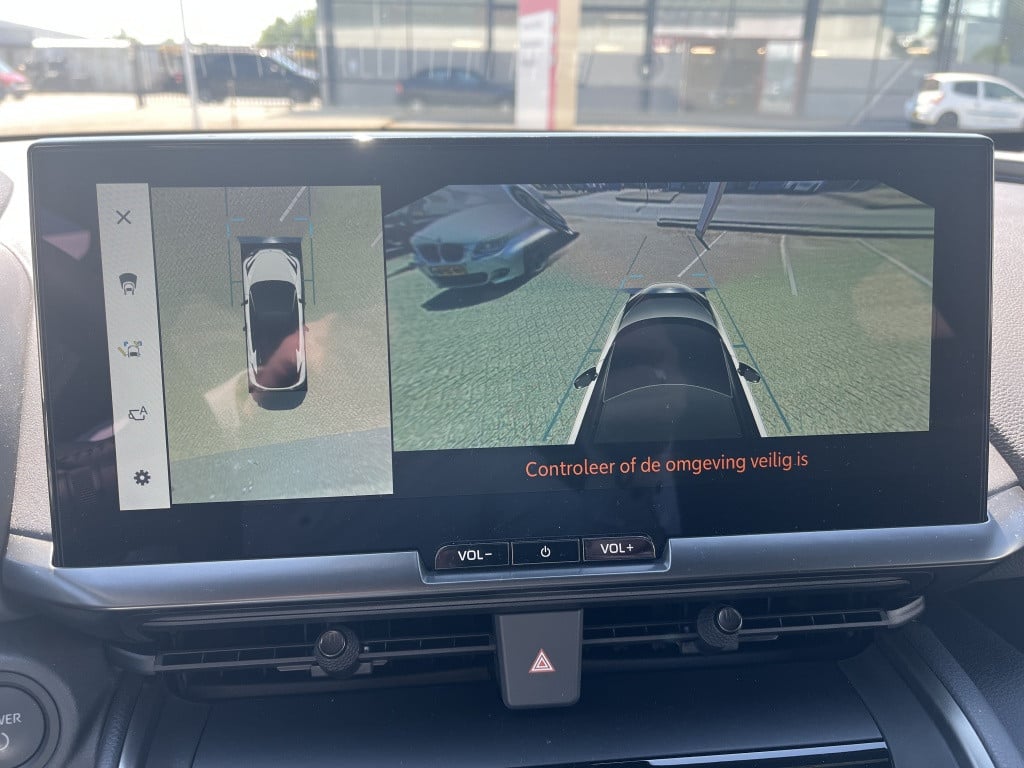 Toyota C-hr | demo | 1.8 hybr 140 first edition
