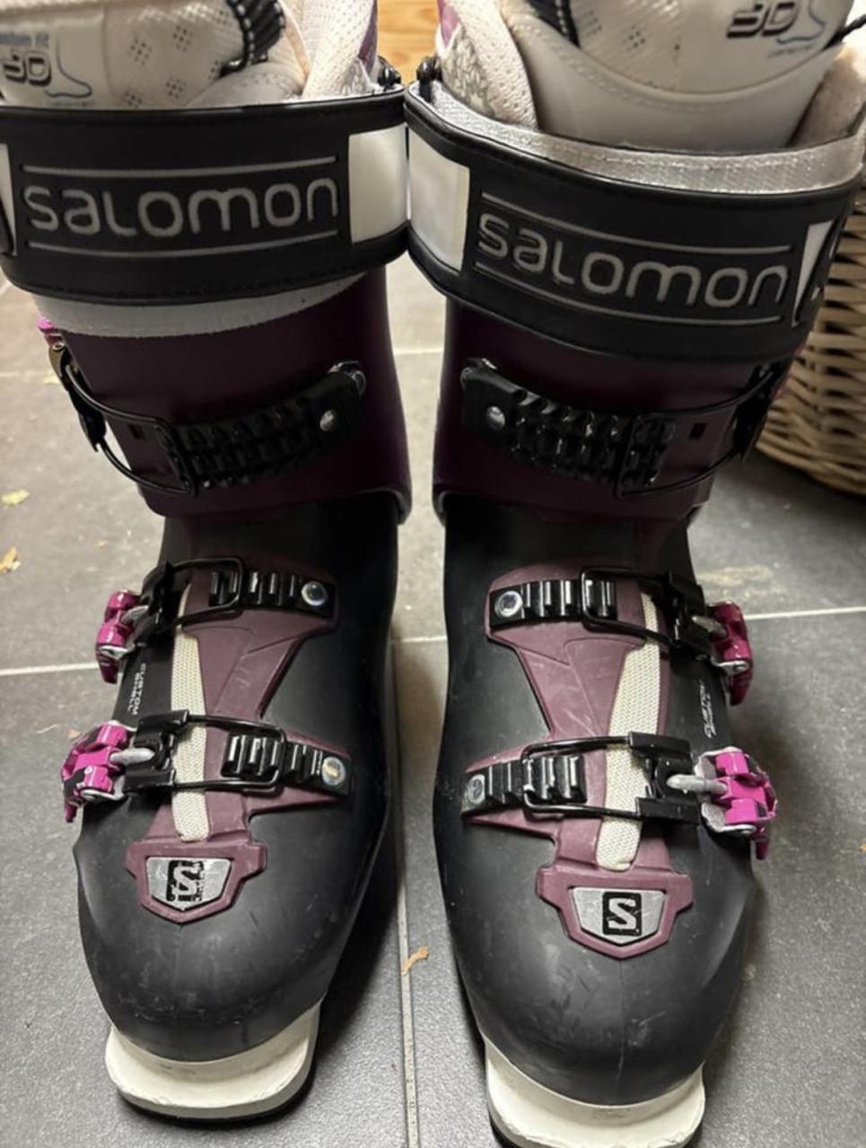 Skischoenen Salomon maat 27 (41)