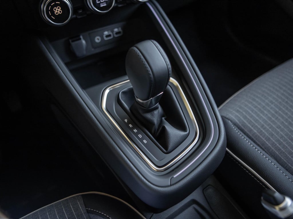Renault Clio 1.6 e-tech hybrid 145pk techno