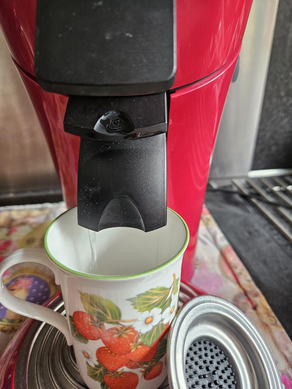 Rood senseo koffiezetapparaat