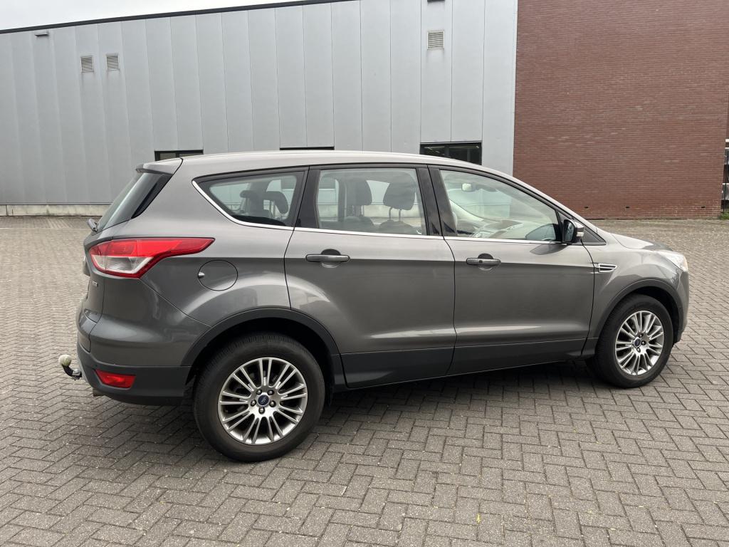 Ford Kuga 1.6 titanium 1 eig 58 dkm 2000 kg trekgewicht