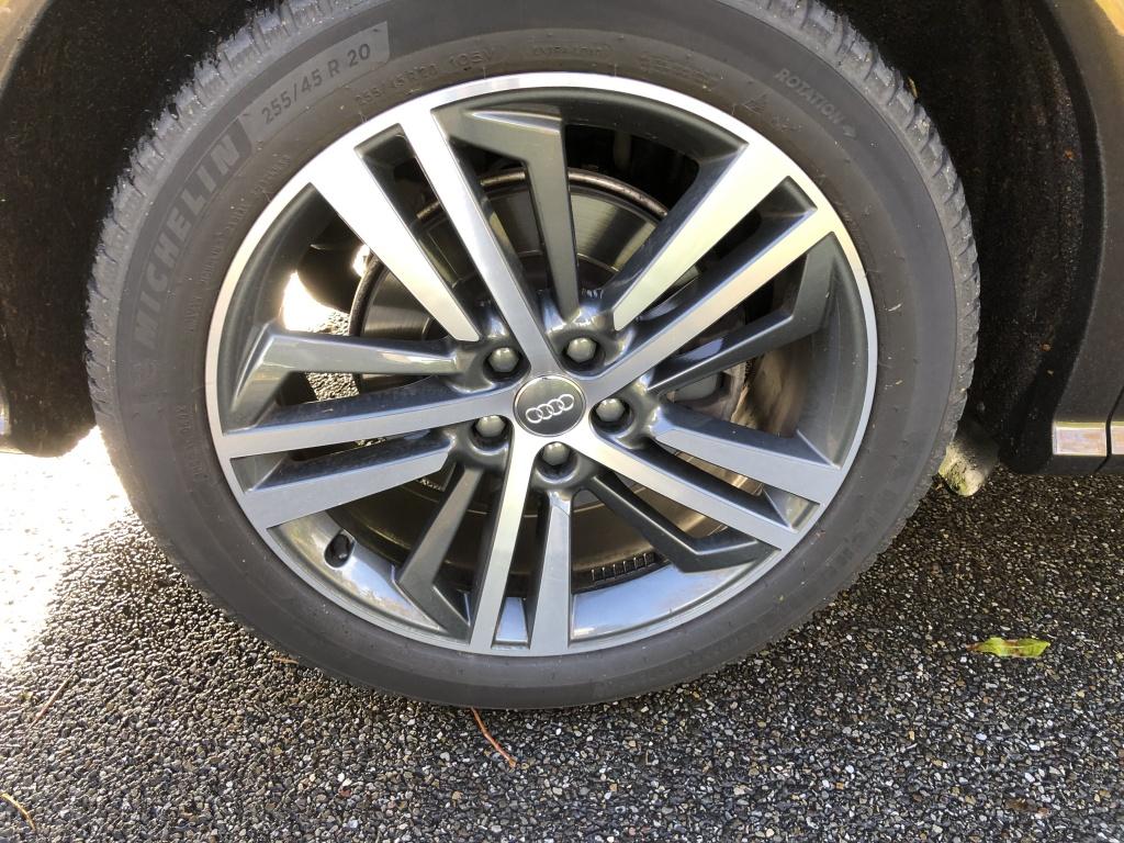 Audi Q5 55 tfsi e q. comp.